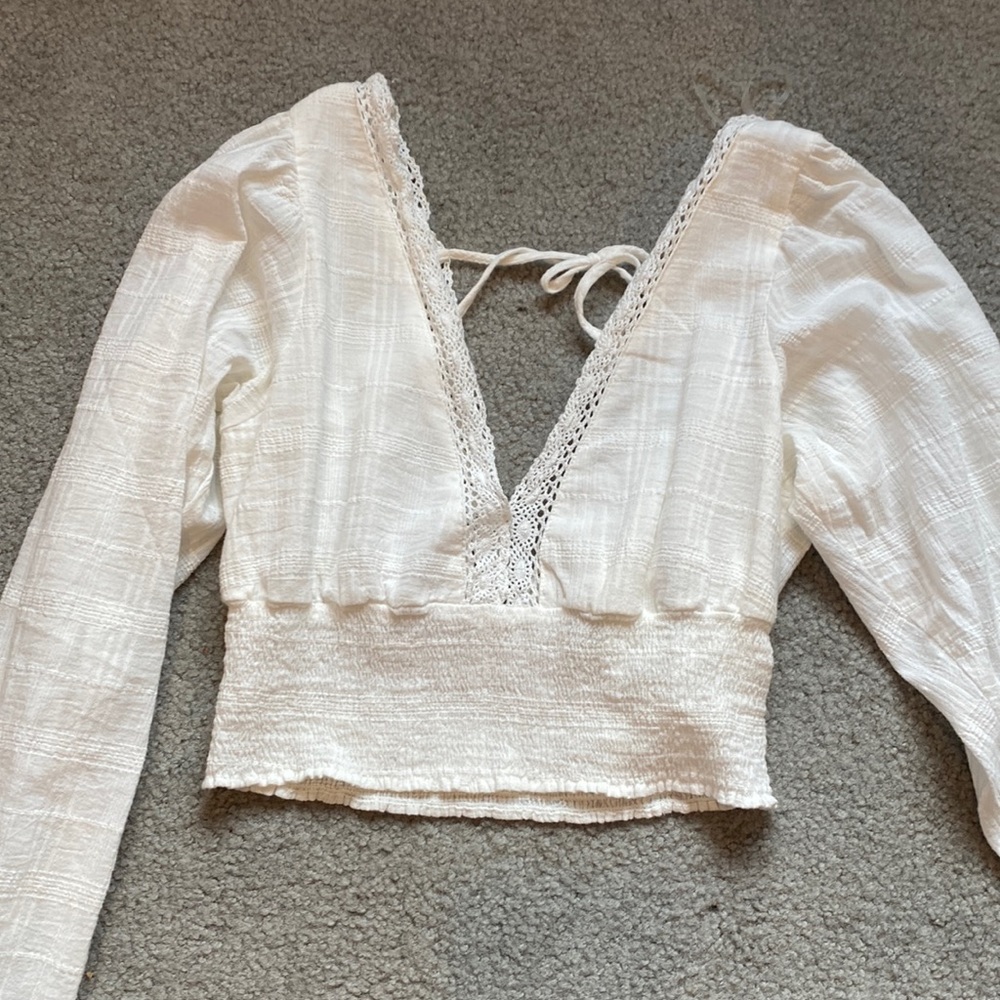 Long sleeve lace top